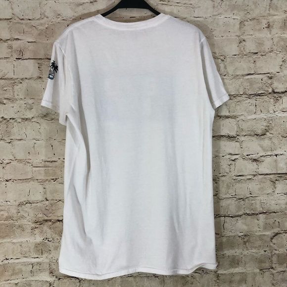 NWOT BudLit white short sleeve t-shirt medium - Picture 3 of 4